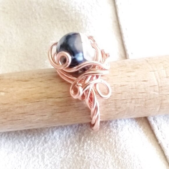 Size 7 ~ One-of-a-kind! Dragonvein Agate + Rock Bead - Embellished Copper Ring - Picture 1 of 12
